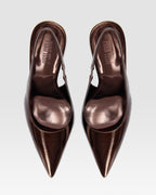 Slingbacks in ebony, mirror-effect leather