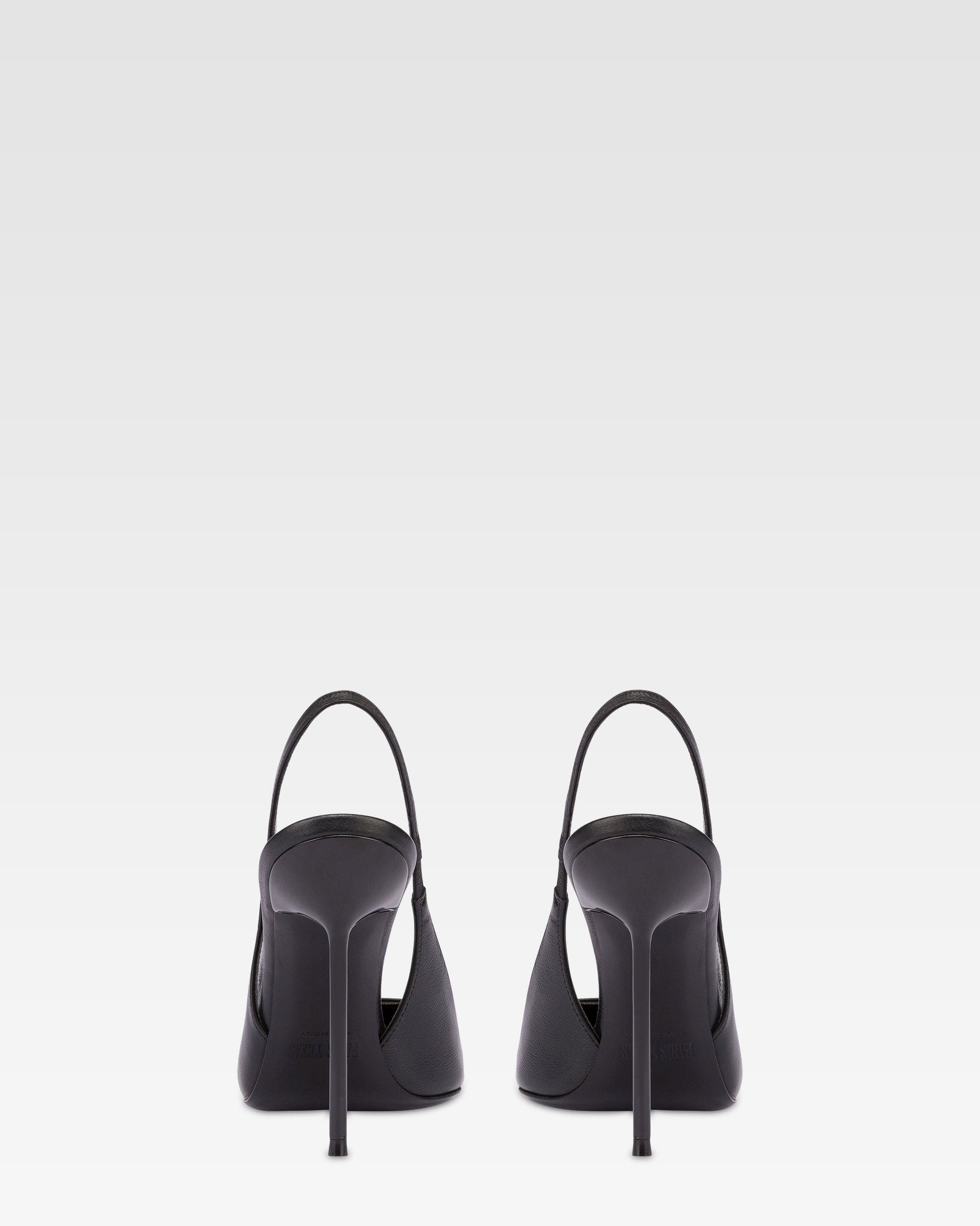 Escarpins pointus en cuir noir lisse