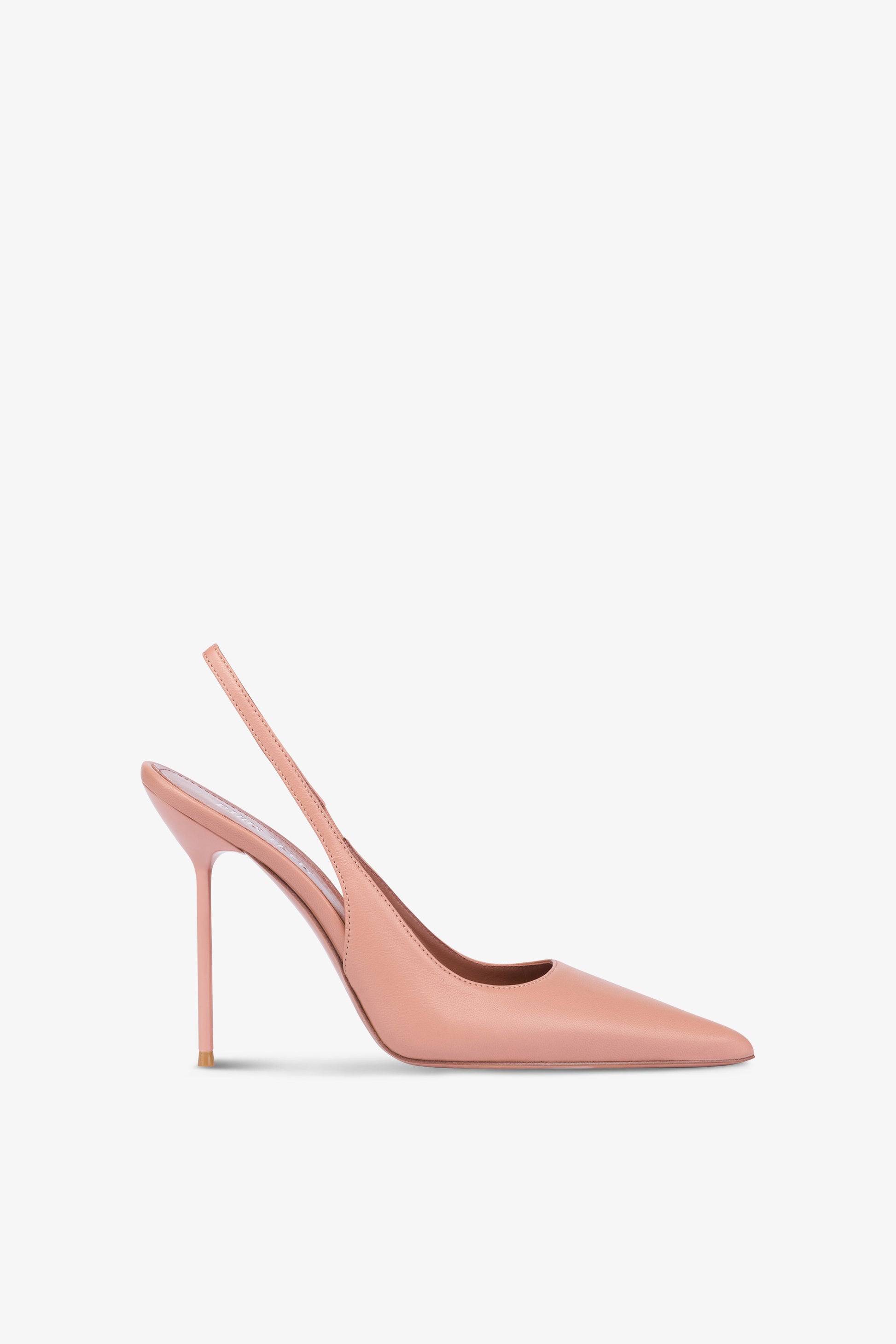 Sharp, pointed slingbacks in smooth romance leather