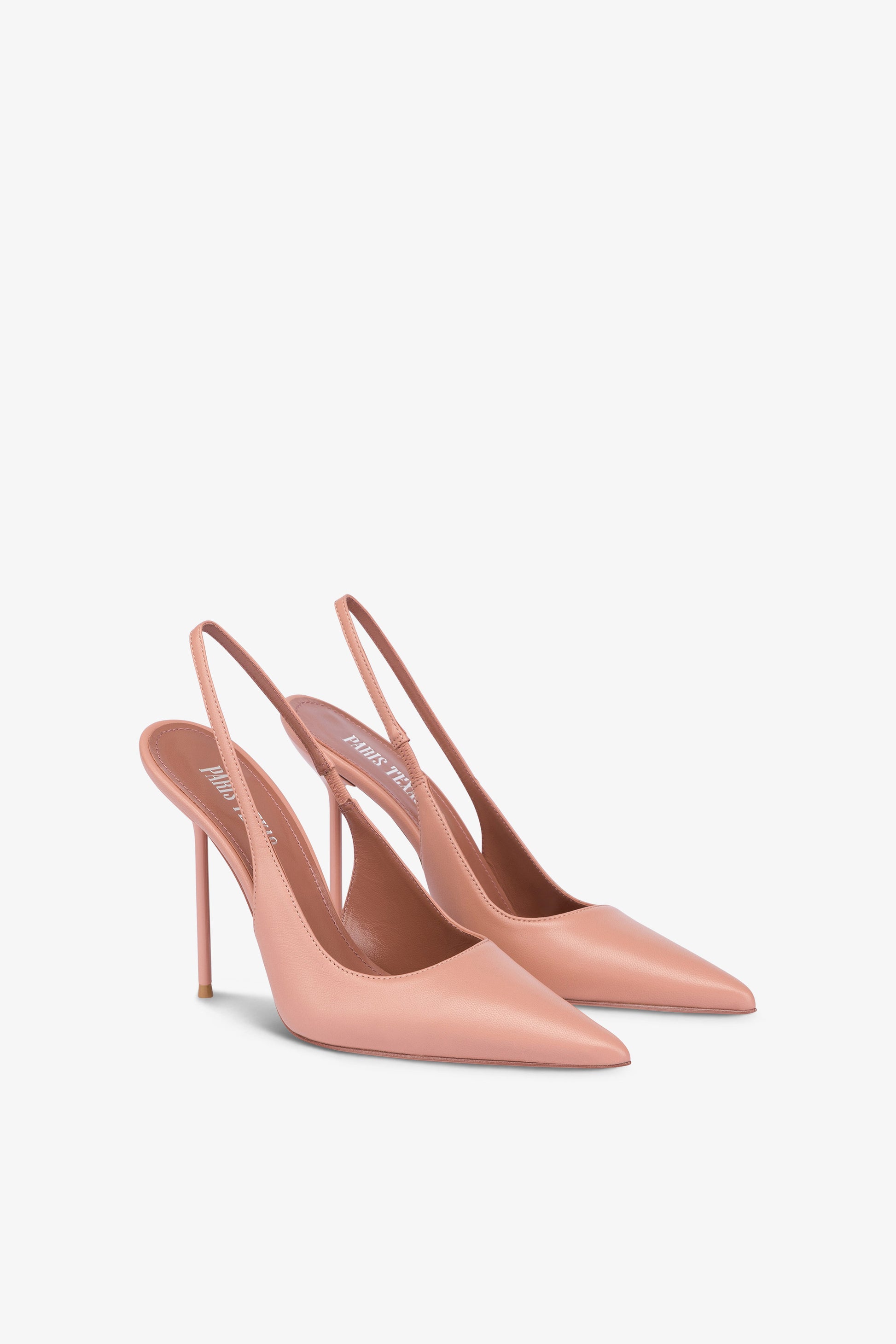 Sharp, pointed slingbacks in smooth romance leather