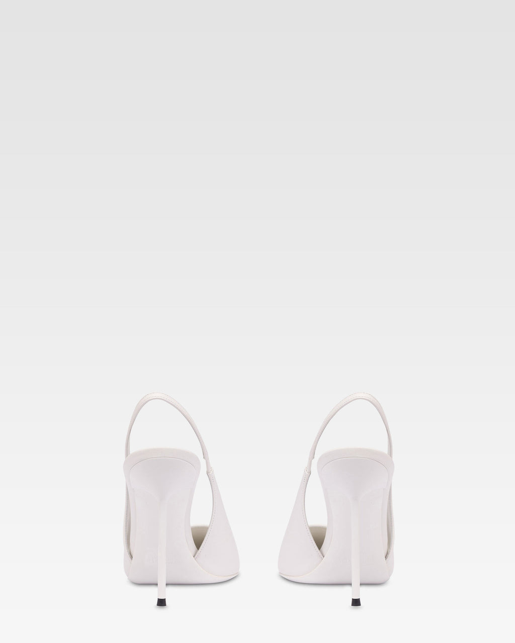 Slingbacks en piel blanca