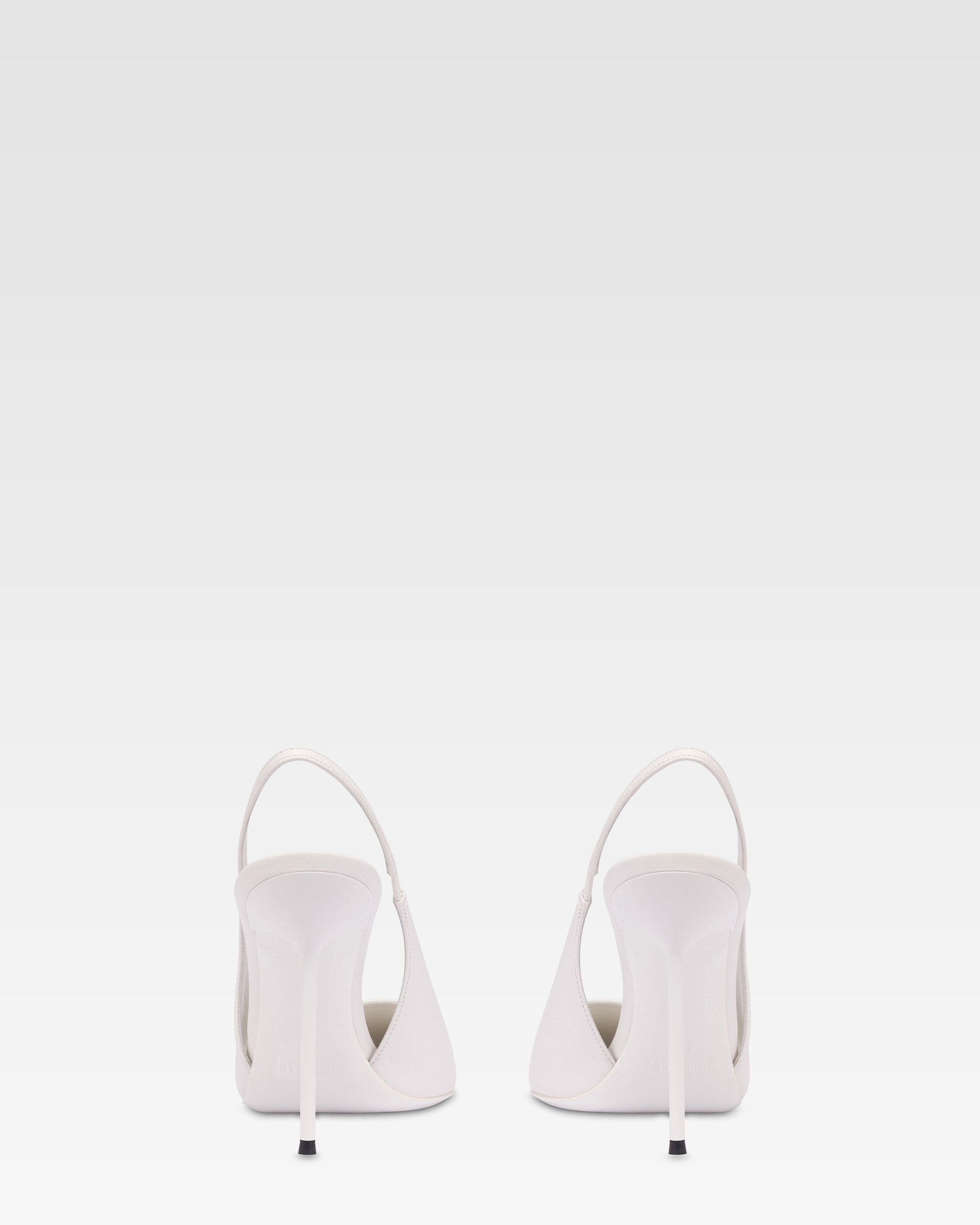 Slingbacks en piel blanca