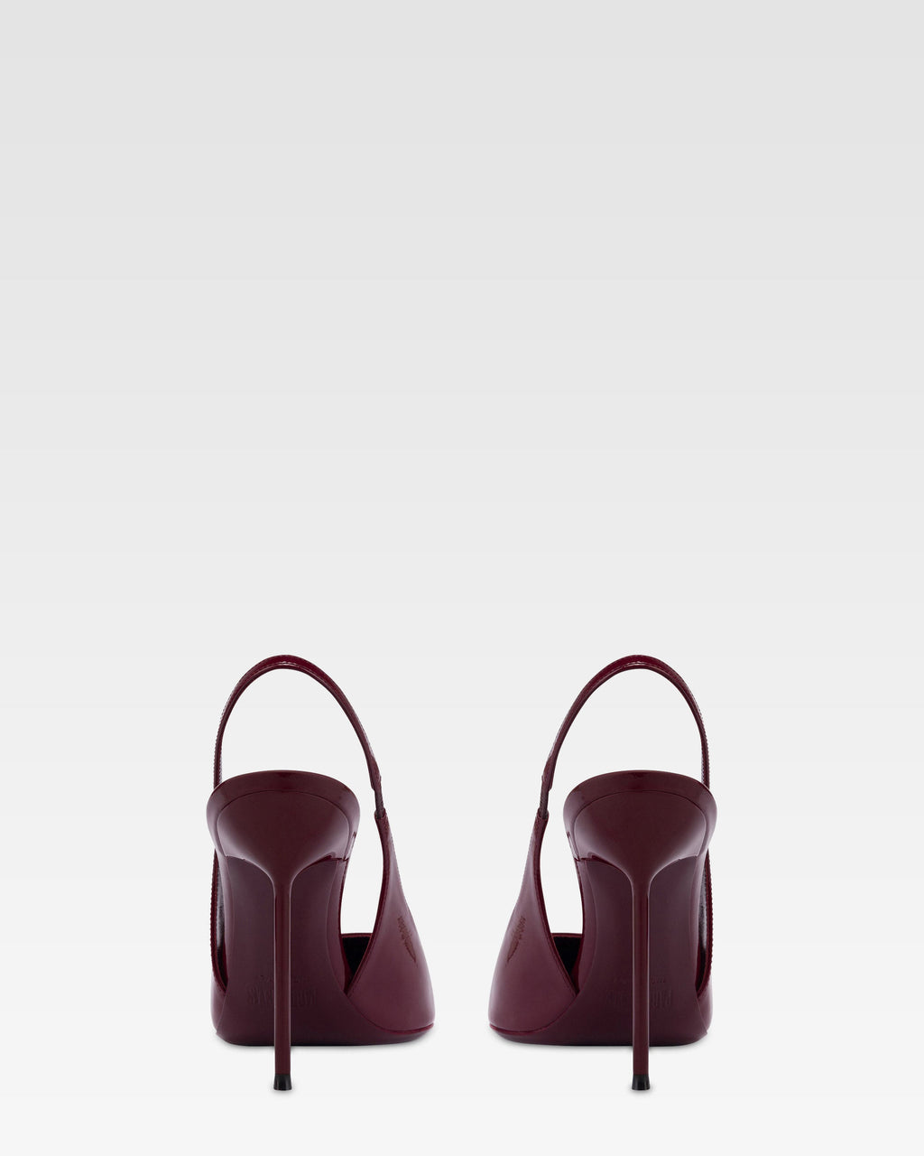 Patent leather slingback