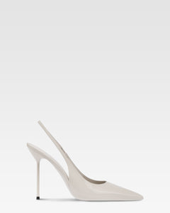 Slingbacks de charol gris