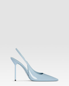 Slingbacks in denim-colored patent leather