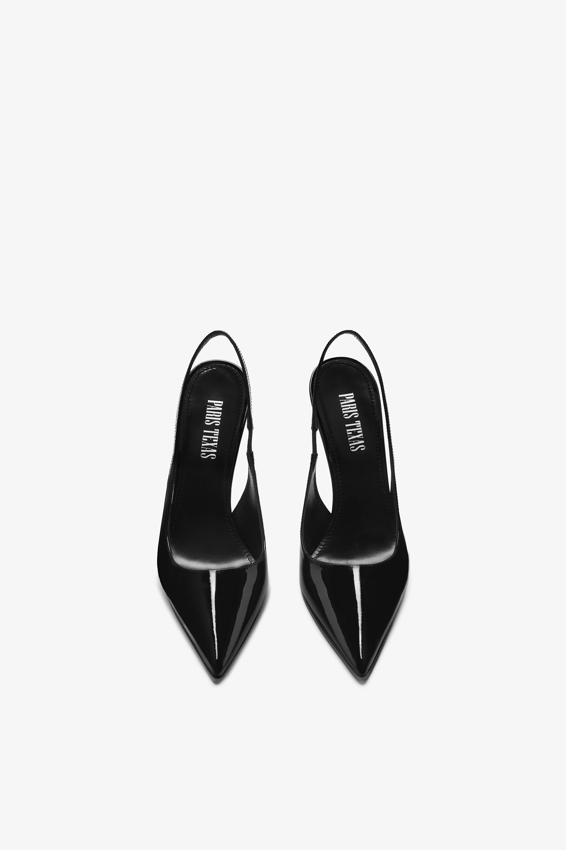 Zapatos destalonados de charol negro
