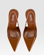 Slingbacks in coffee patent leather