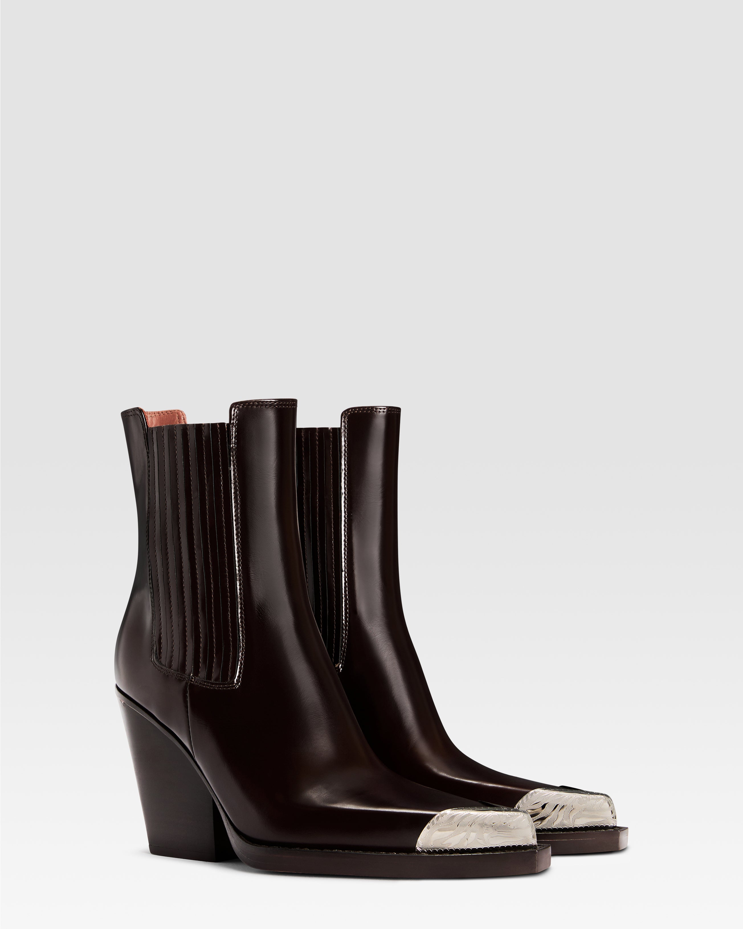 BOTIN WESTERN DE PIEL CEPILLADA CON PUNTERA METALICA