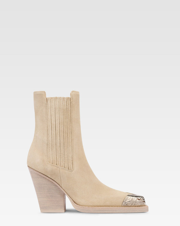 Suede texan ankle boot with metallic toe