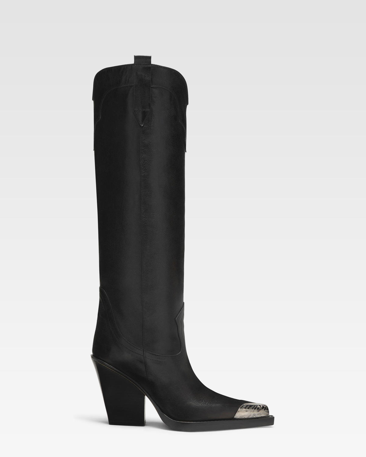 Westernstiefel aus Leder mit verzierter Kappe