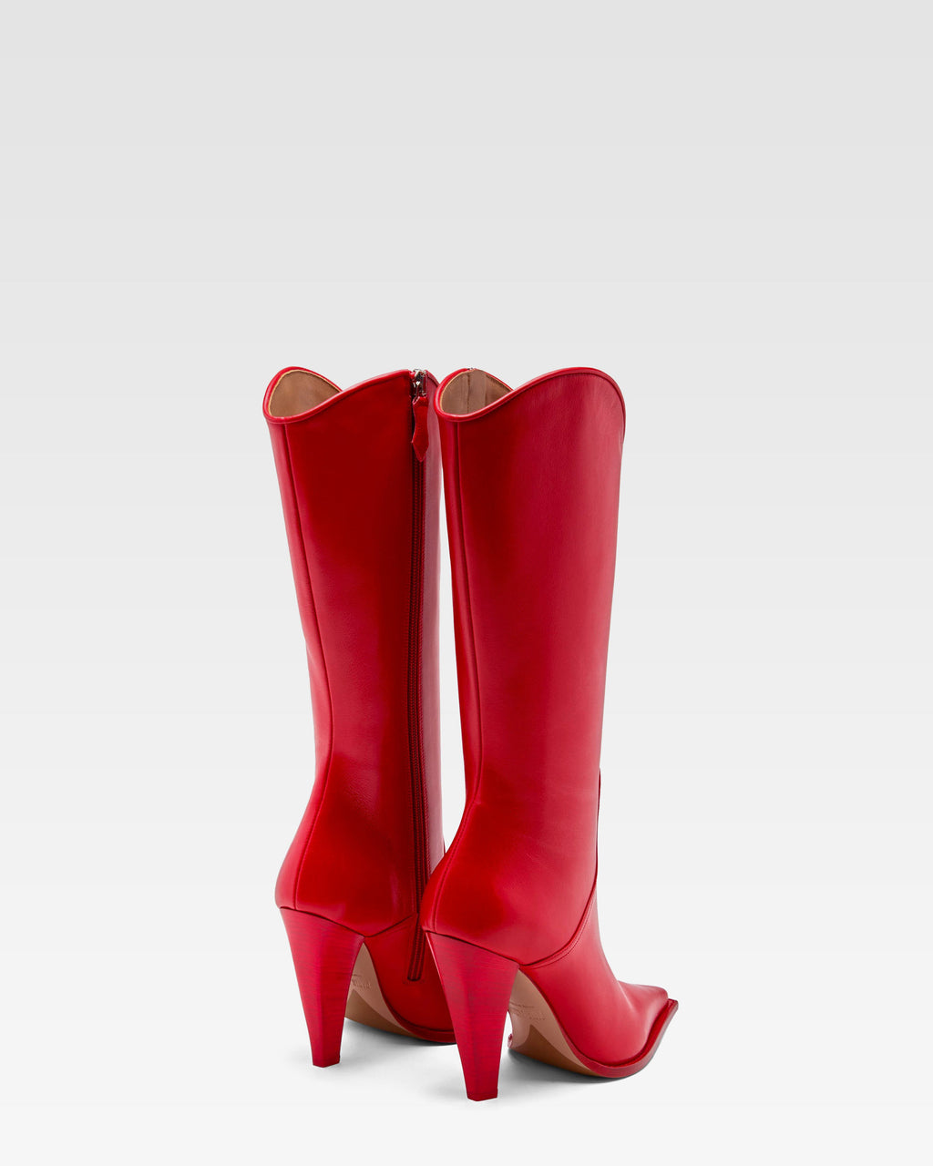Botte en cuir rouge